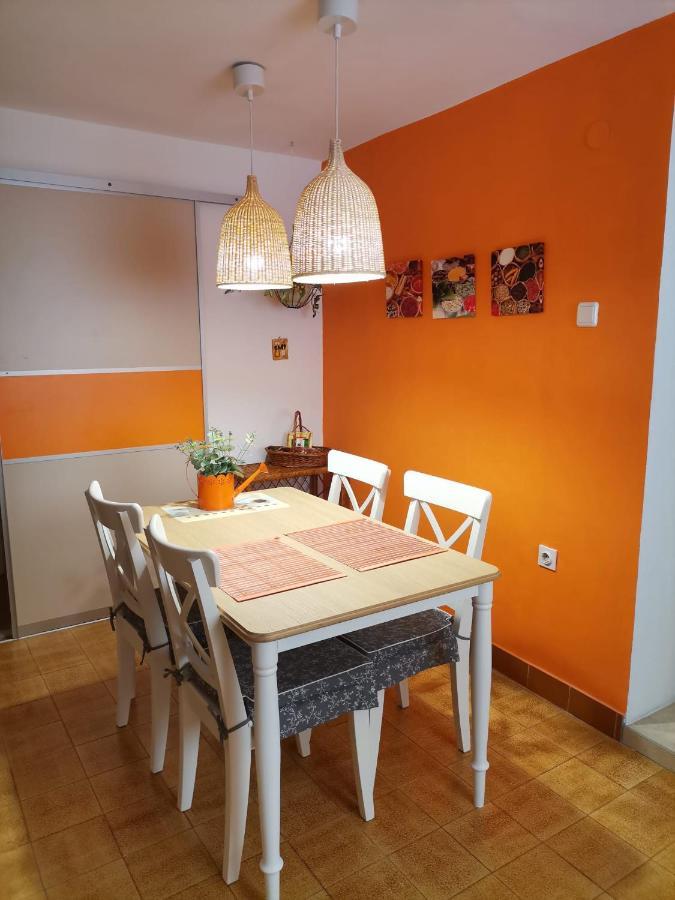 Old Town With Parking Apartment Паг Екстериор снимка